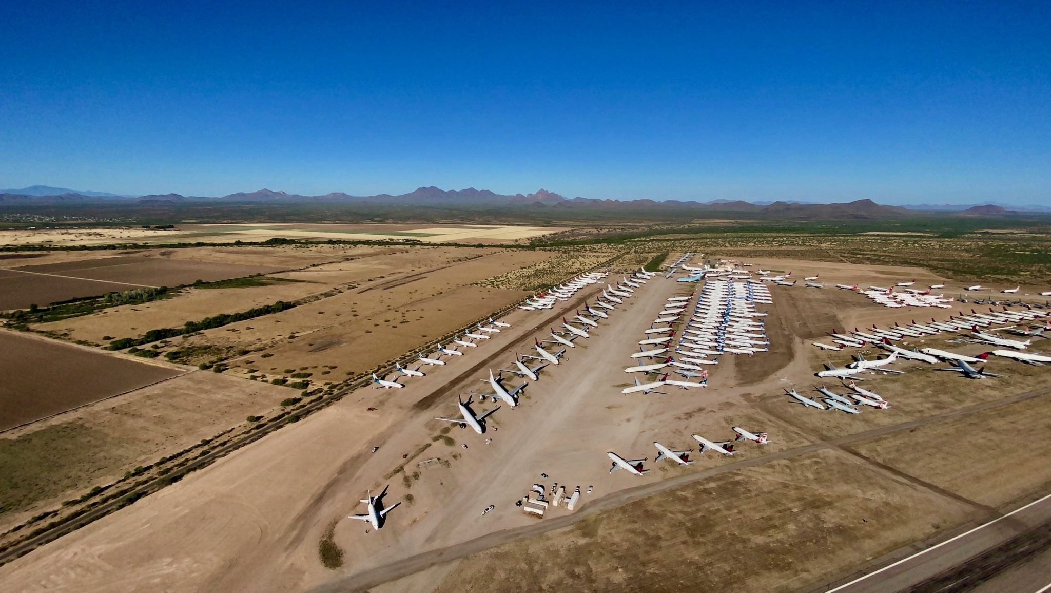 Photos: Arizona s Pinal Airpark Houses Airline Fleets from Around the