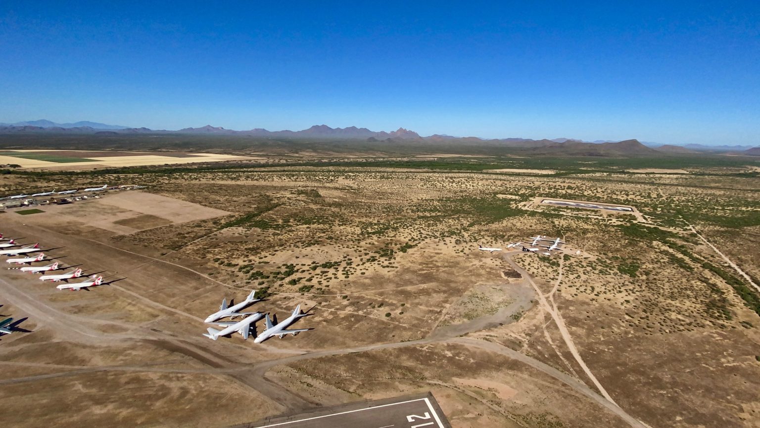 Photos: Arizona s Pinal Airpark Houses Airline Fleets from Around the