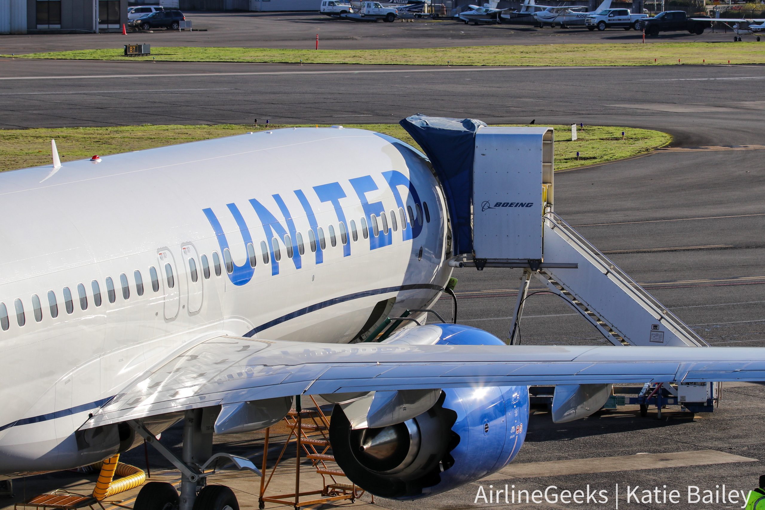 United_UA_737_Max_9_KRNT_BoeingFactory_katie_bailey_5