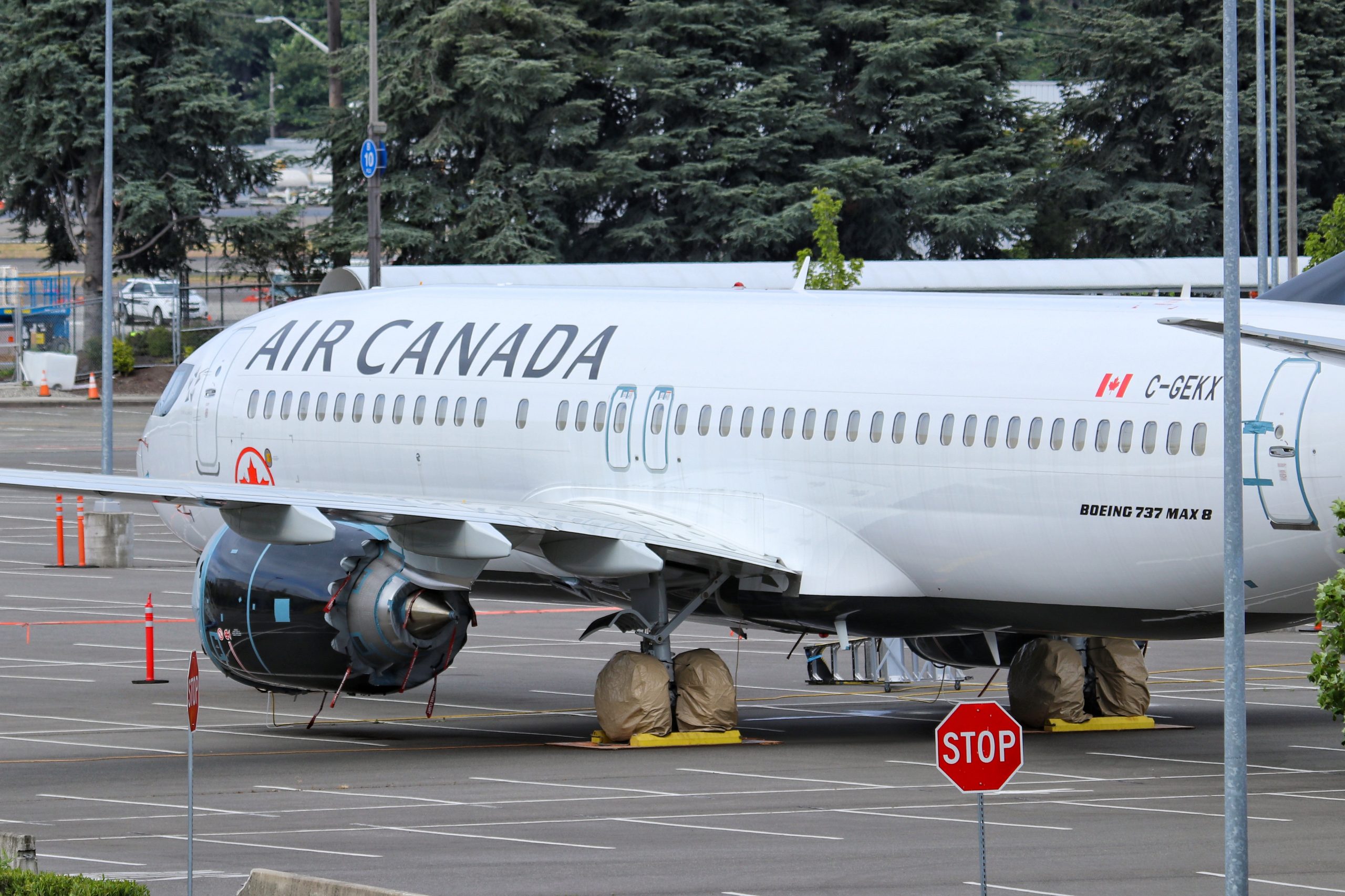 Air Canada Flight Attendants Defy Government Return-to-Work Order