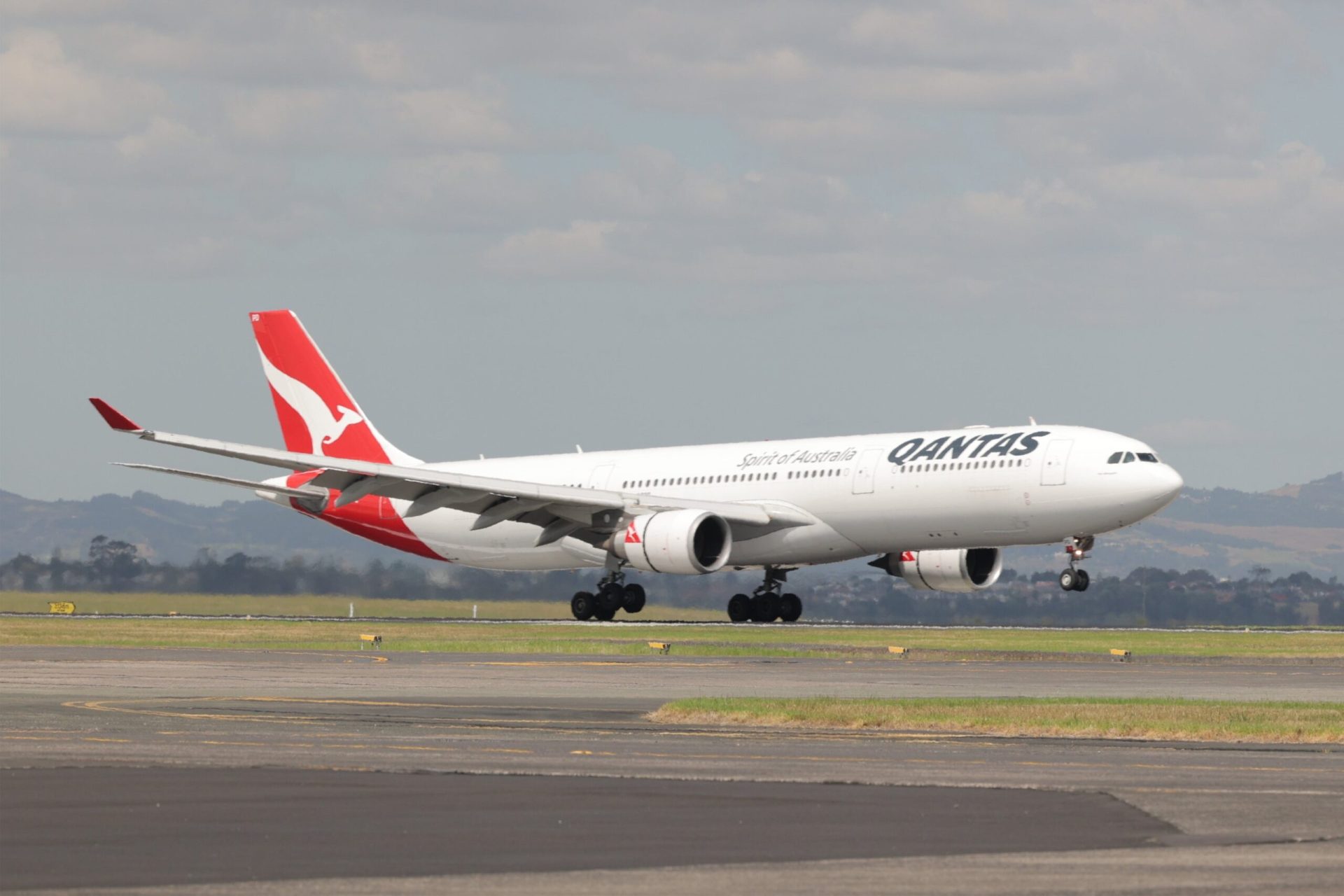 Qantas A330