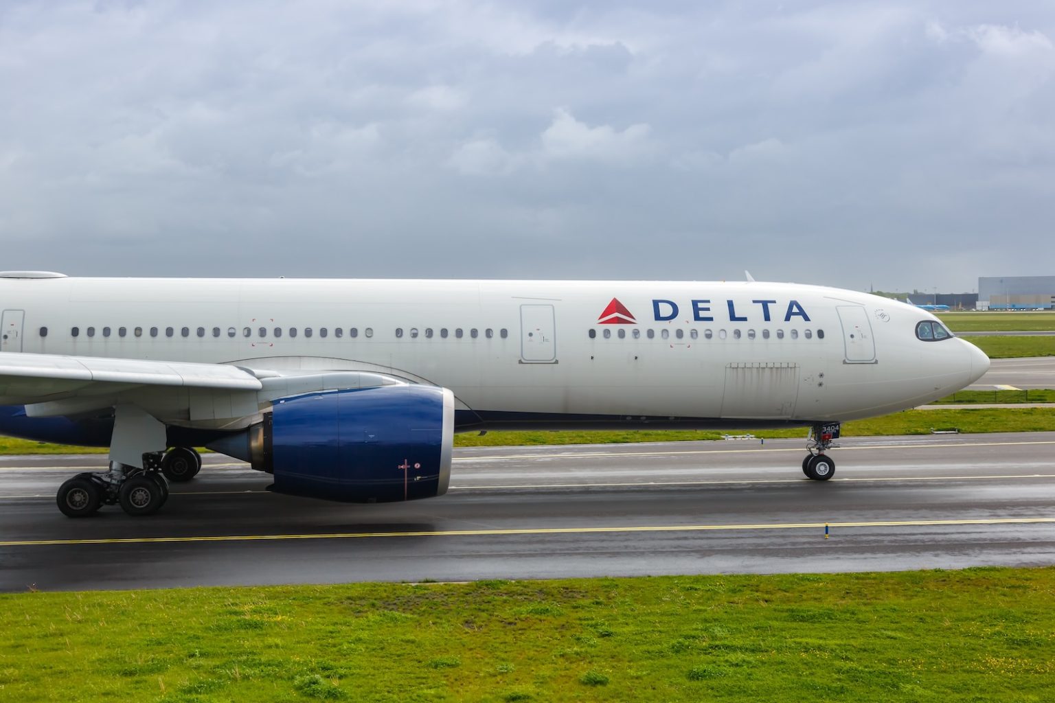 Delta to Resume Israel Service - Shutterstock 2035723385 1536x1024 