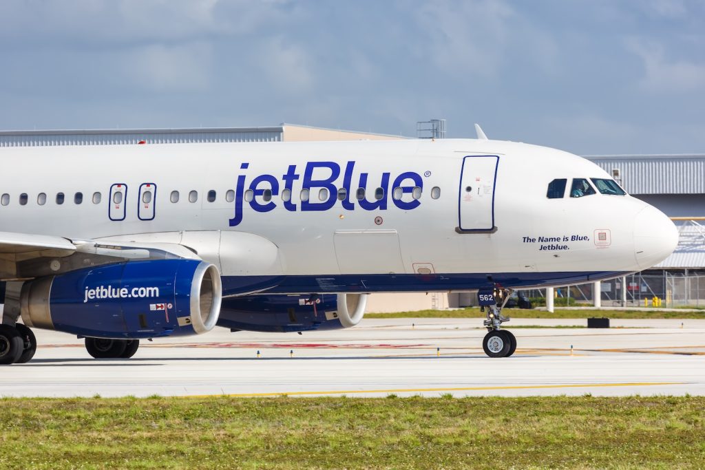 A JetBlue A320