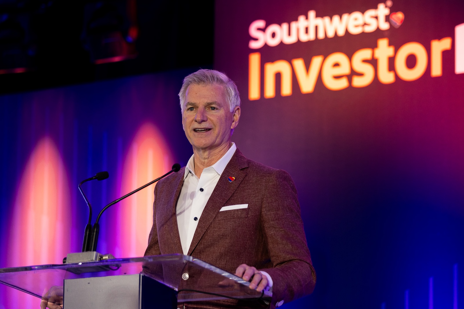 Southwest CEO Bob Jordan