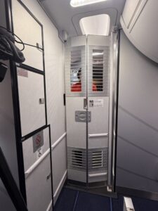 Secondary cockpit barrier