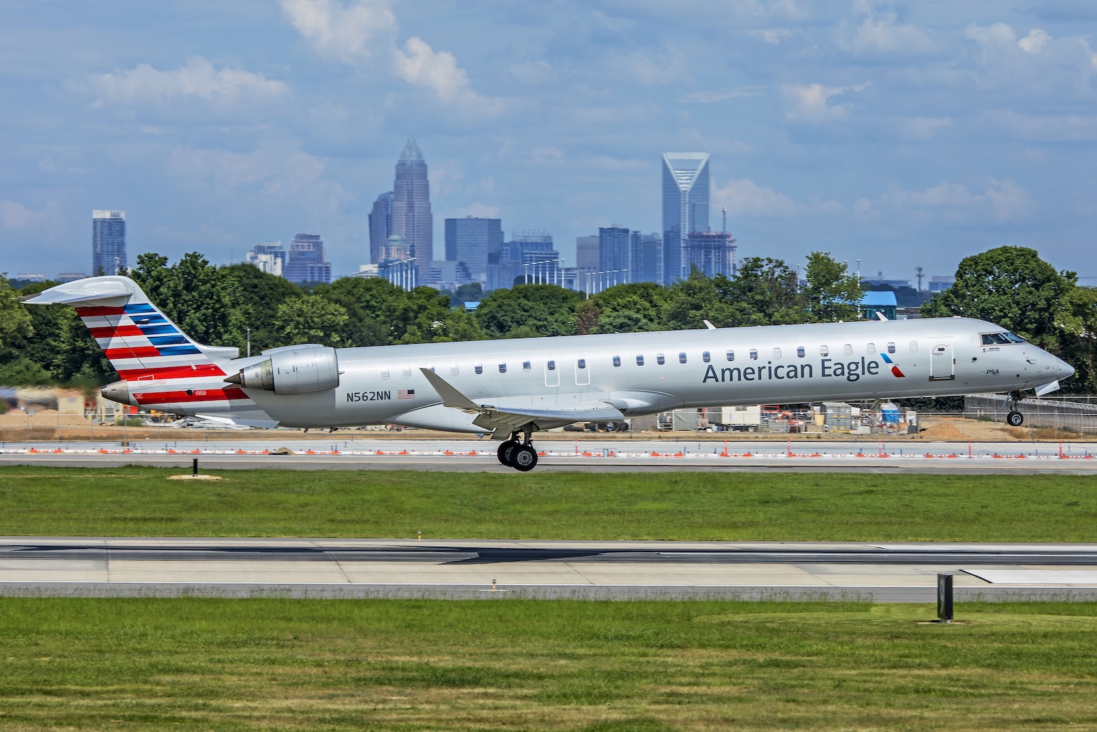 American CRJ-900