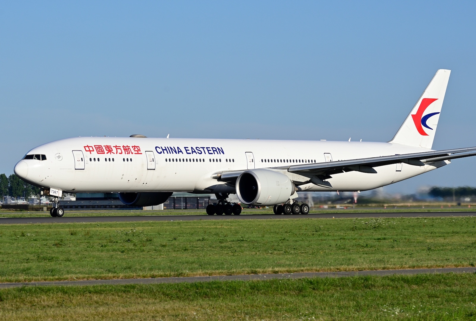 China Eastern Airlines Boeing 777