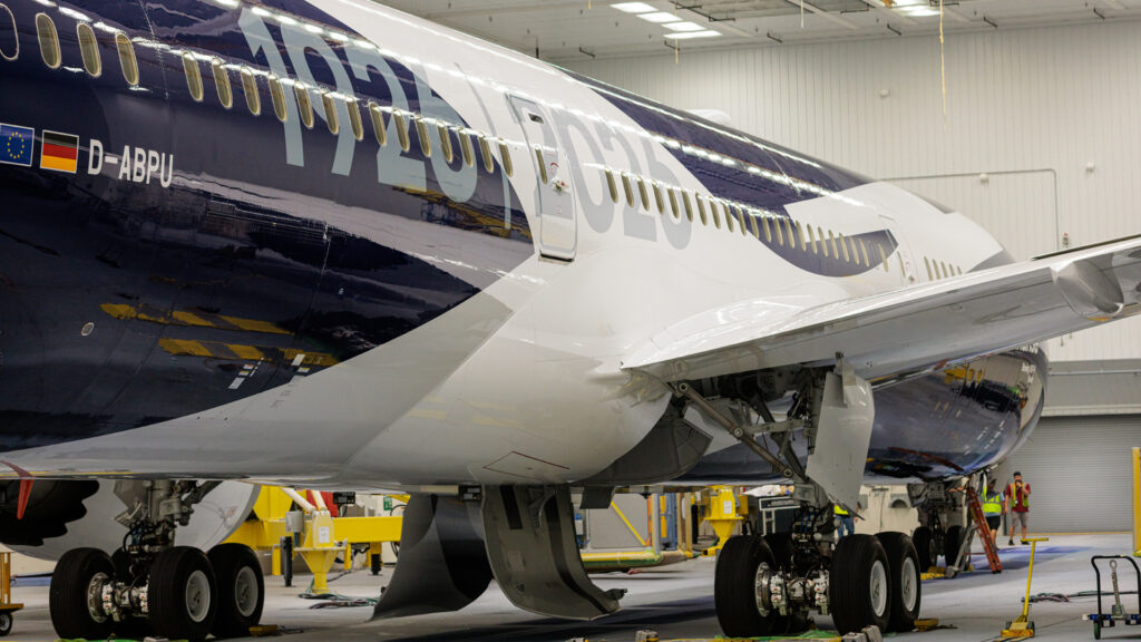 Lufthansa's 100th anniversary livery. (Photo: Lufthansa)