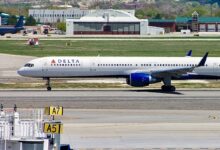 A Delta 757-300