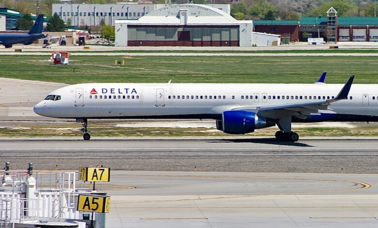 A Delta 757-300