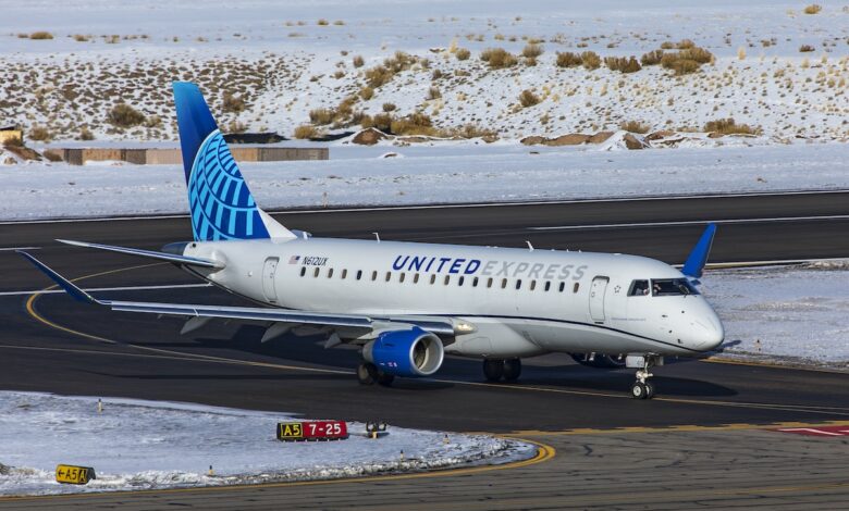 SkyWest E175