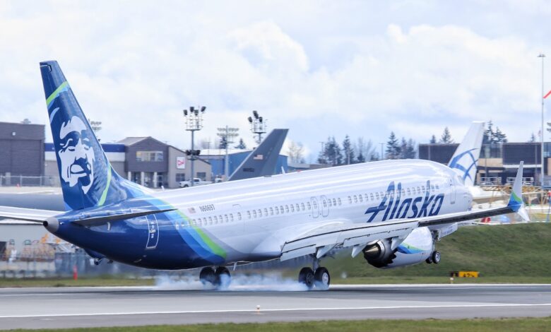 An Alaska 737 MAX 9