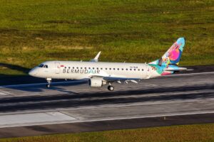 A Bermudair E175
