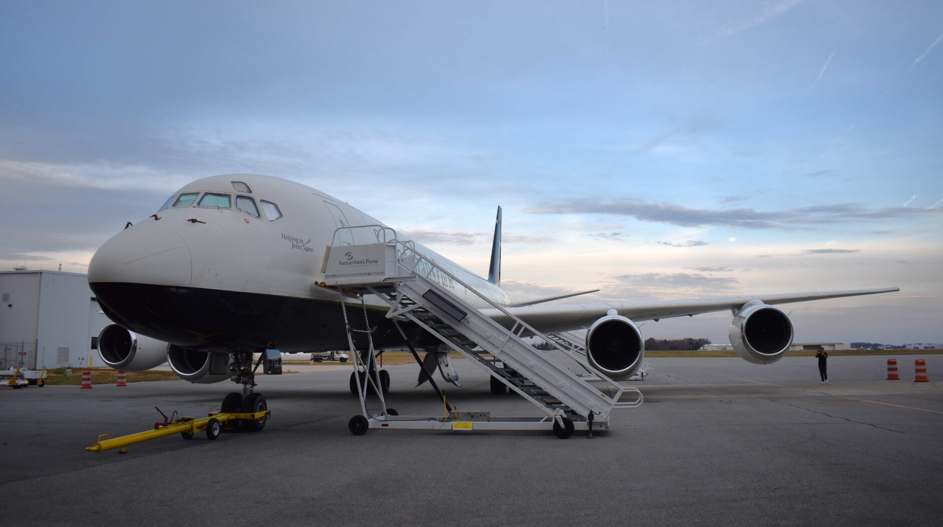 Samaritan's Purse DC-8 in Greensboro