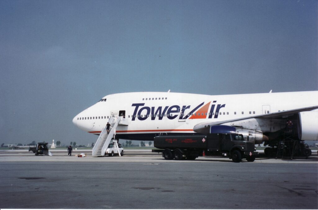 Tower Air 747