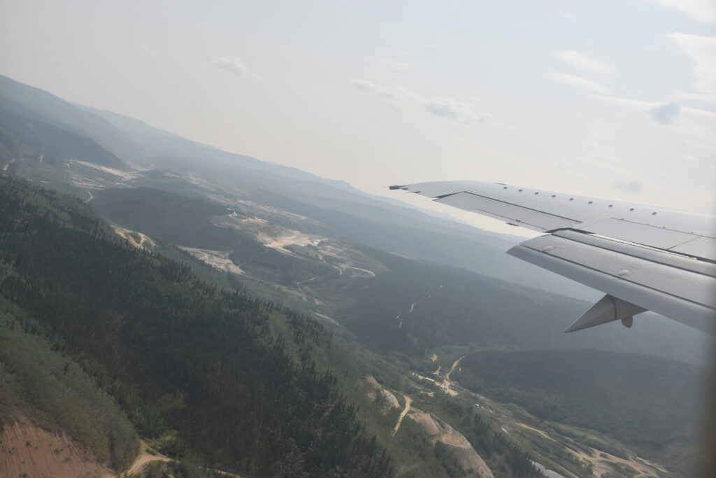 Saliendo de Dawson City, Yukon.