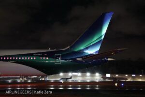 An Alaska Boeing 787-9