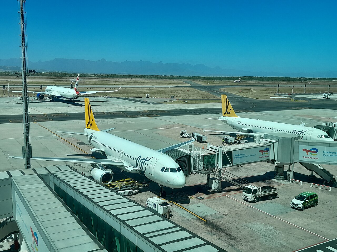 LIFT Airlines Airbus A320 aircraft