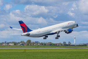 A Delta A330-300