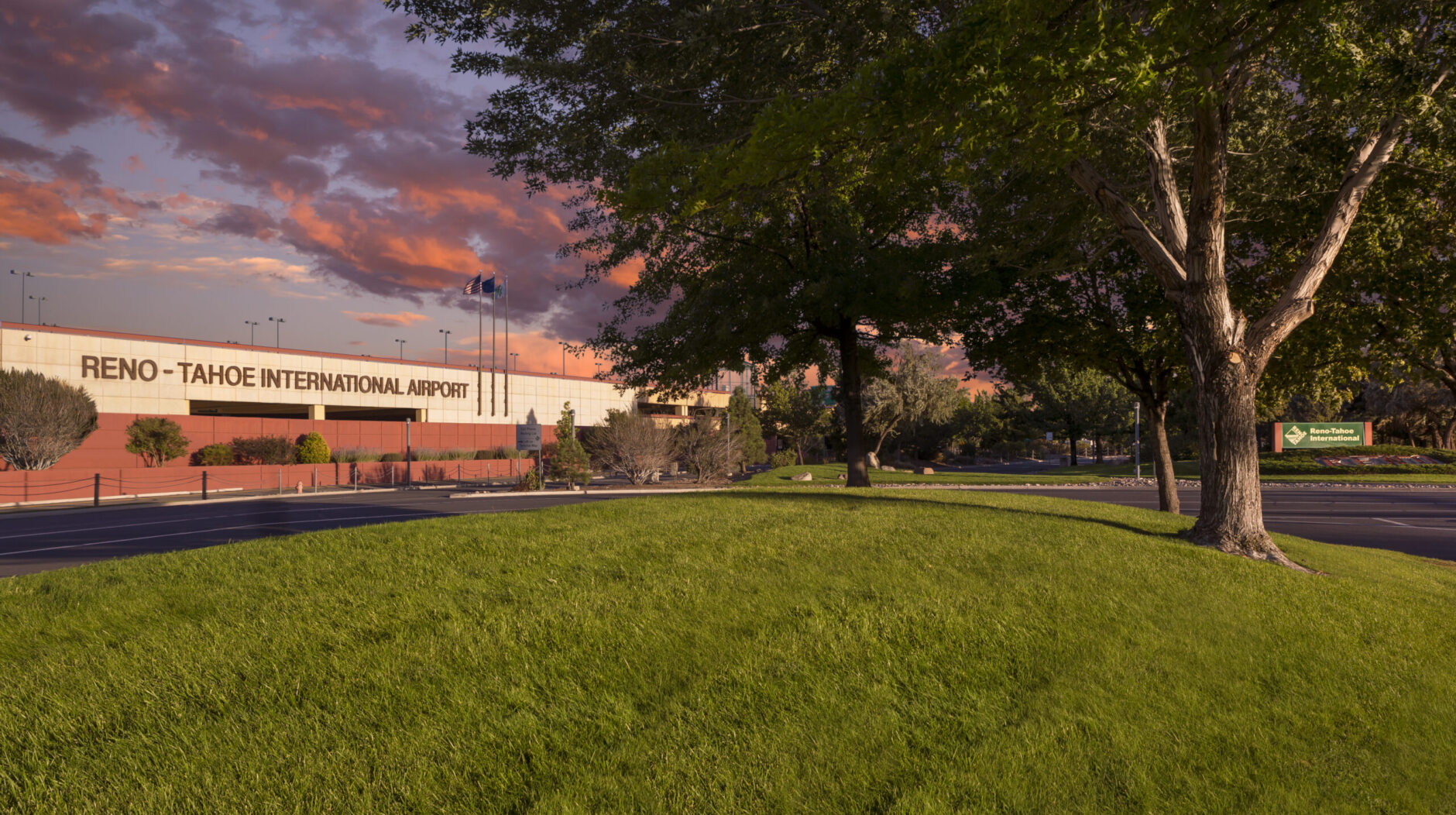 Reno-Tahoe International Airport Entrance