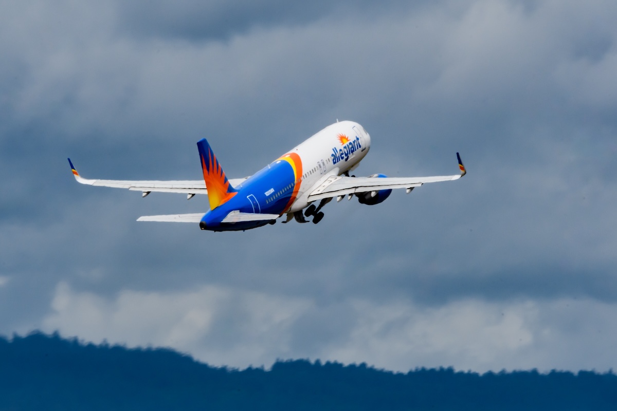 An Allegiant Airbus A320