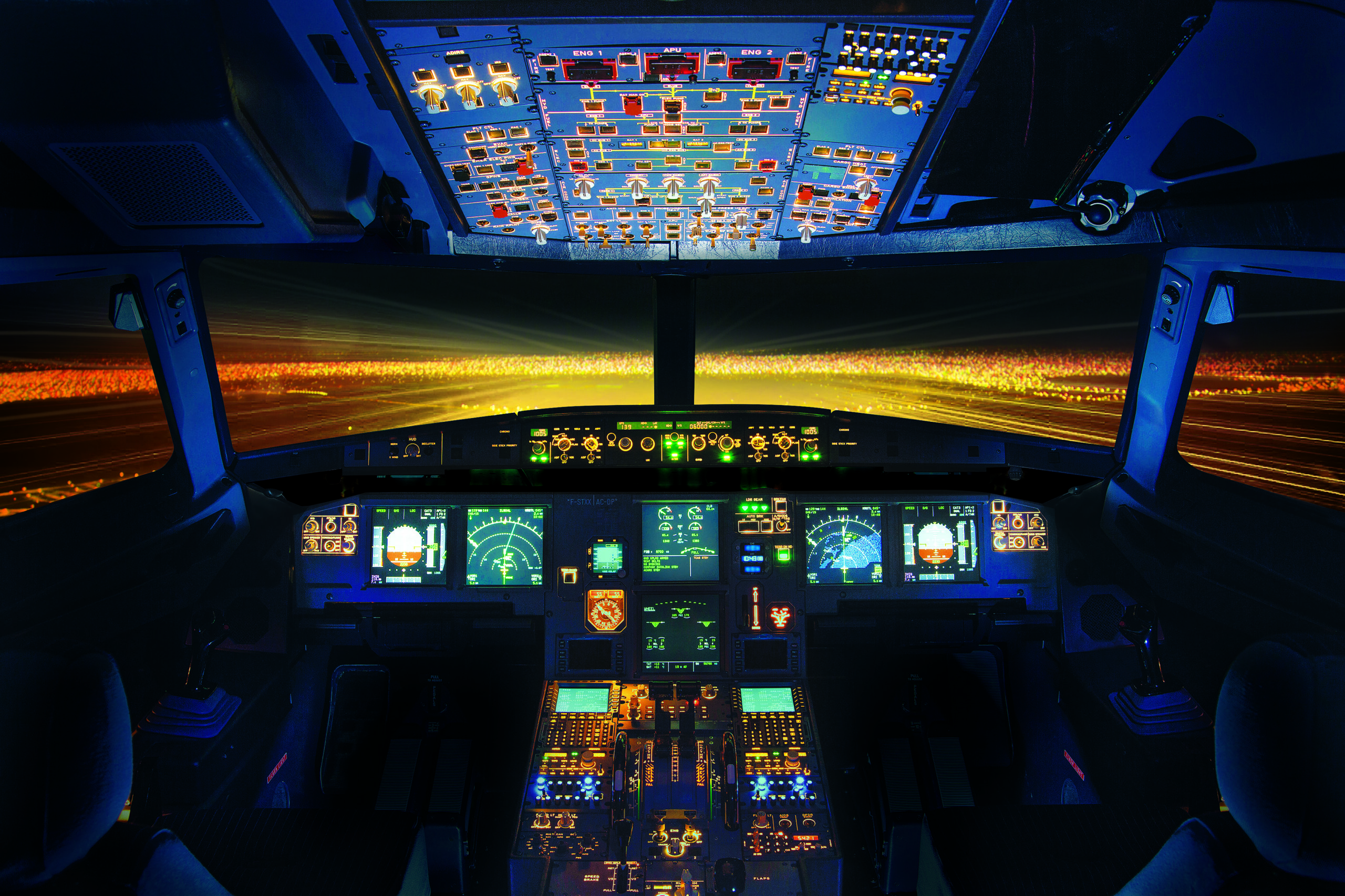 A320 Airbus cockpit by night